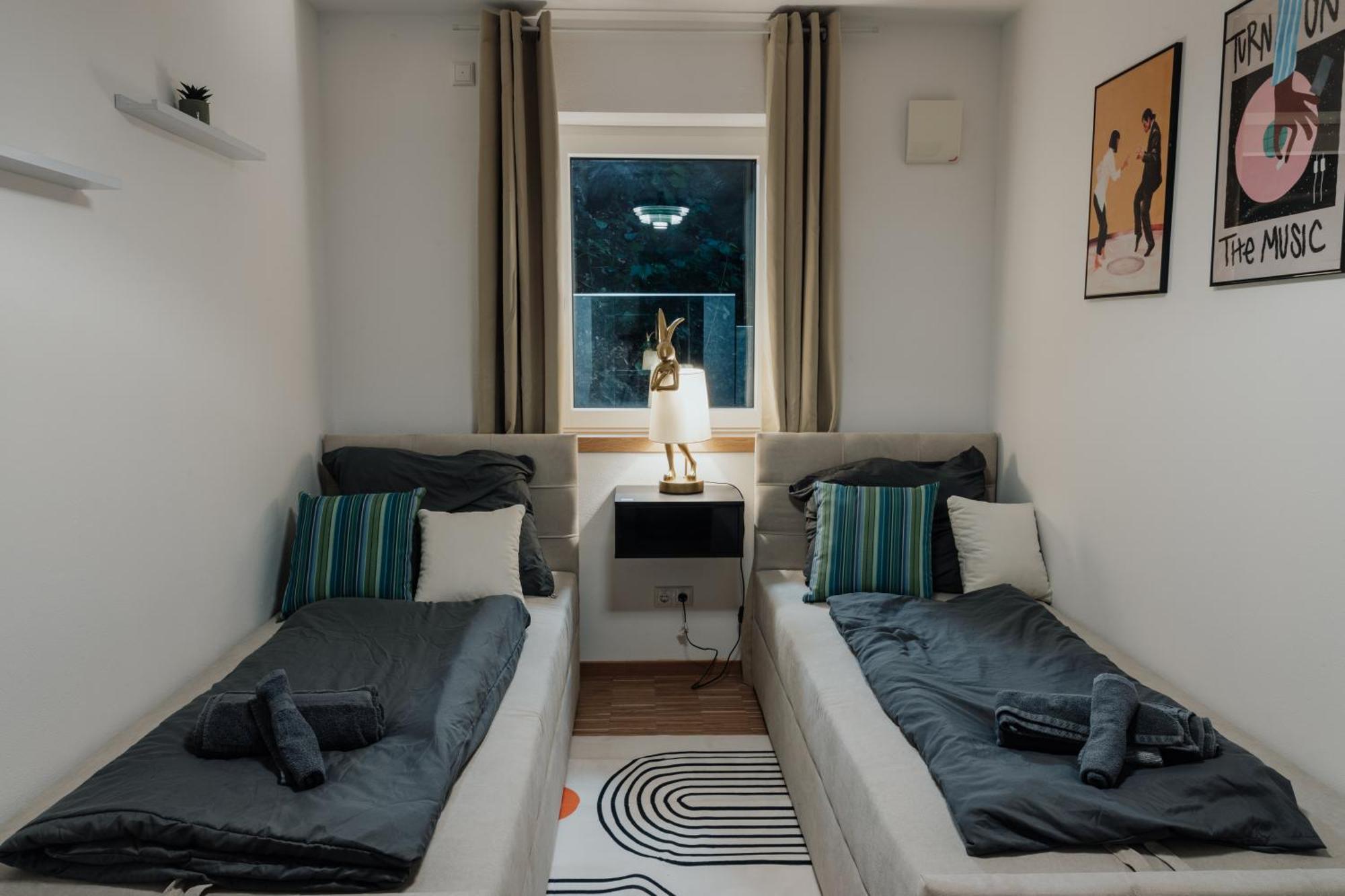 Passaus Motto Appartements! Solo - Paerchen - Familien - Gruppen Δωμάτιο φωτογραφία
